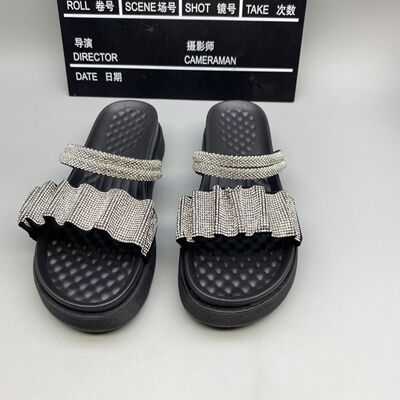 39码厚底水钻拖鞋女外穿一字拖时尚闪钻松糕底防滑夏凉拖AA60
