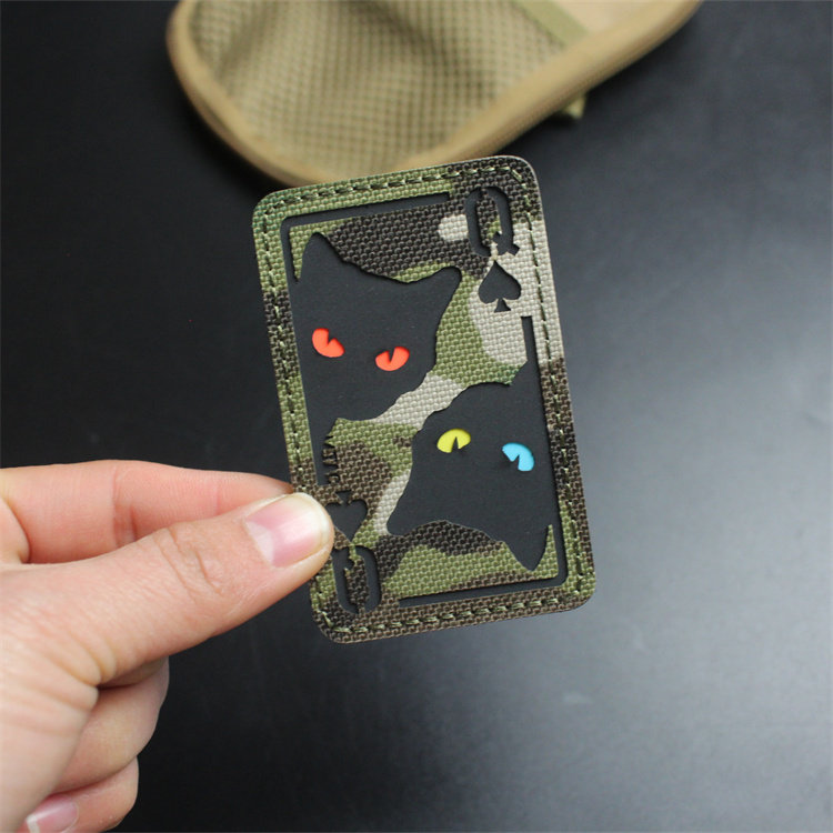 可爱小猫咪扑克黑桃q魔术贴章激光切割红外反射ir徽章士气章臂章