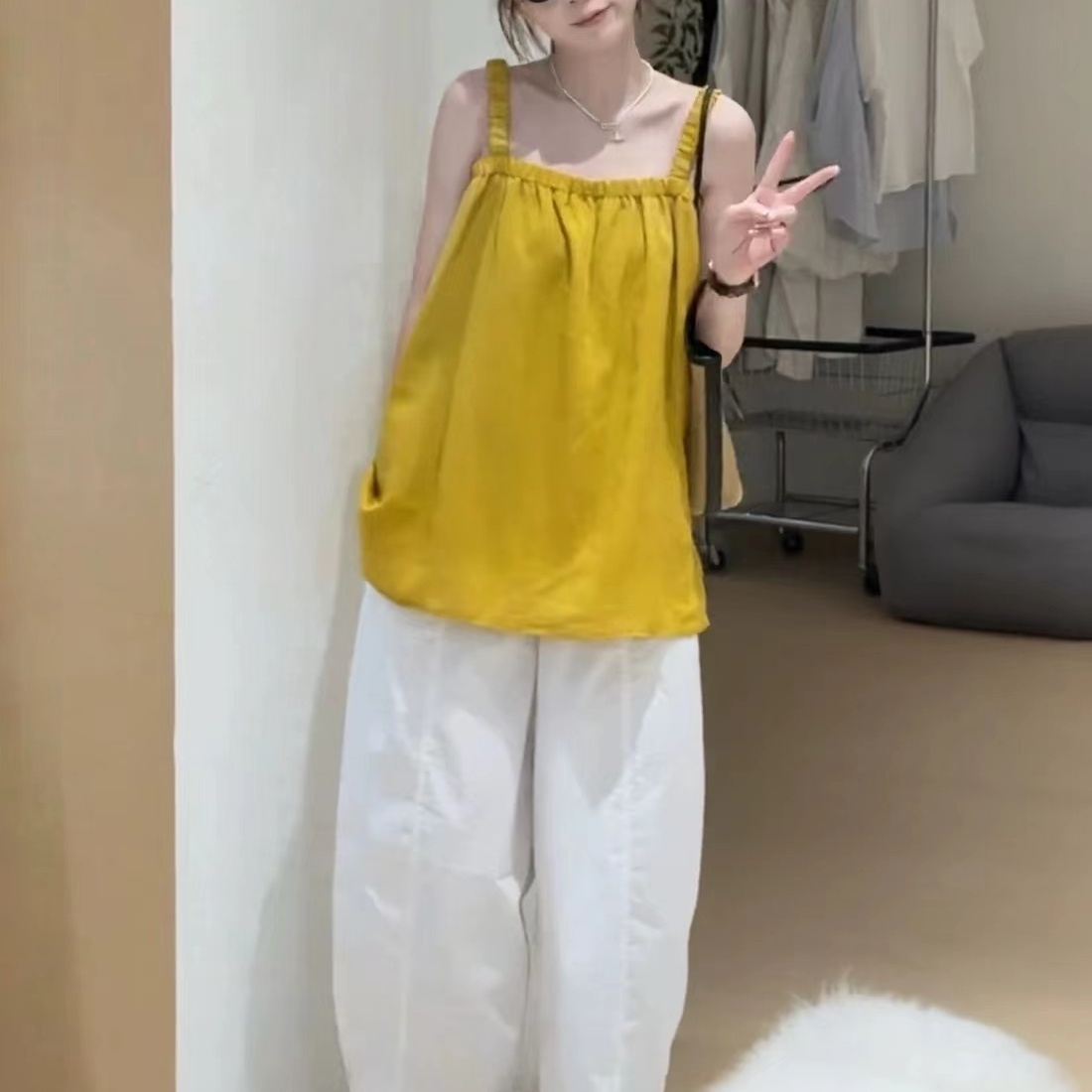 2025夏季新款韩系松弛感时尚无袖外穿吊带背心+直筒阔腿裤两件套