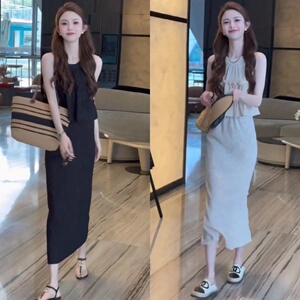 今年流行套装裙女夏高级感圆领无袖上衣高腰开叉半身裙辣妹两件套