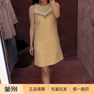 镶钻蝴蝶结Valentino华伦天奴2026春夏新款 浅黄色无袖 露肩连衣裙