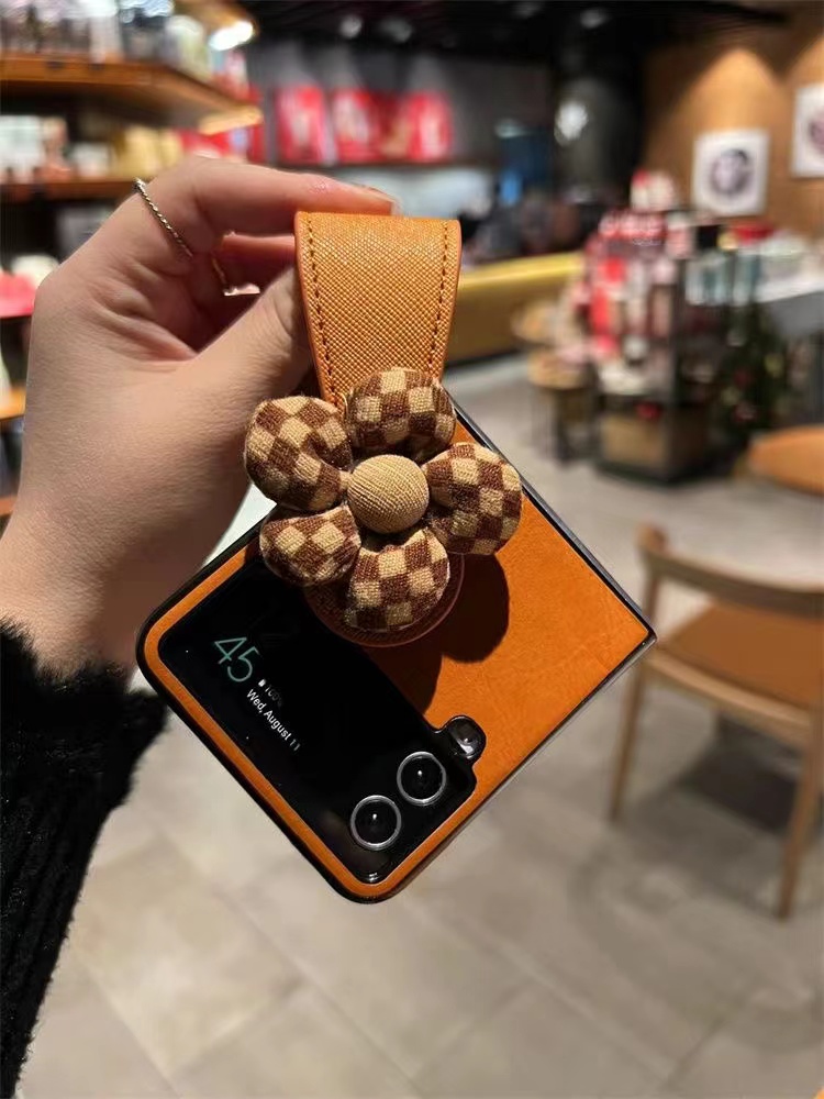 拼色花朵腕带支架适用于三星zflip4手机壳F7210折叠屏F7070挂绳可爱zflip3保护套W23 flip皮质外壳创意新款女