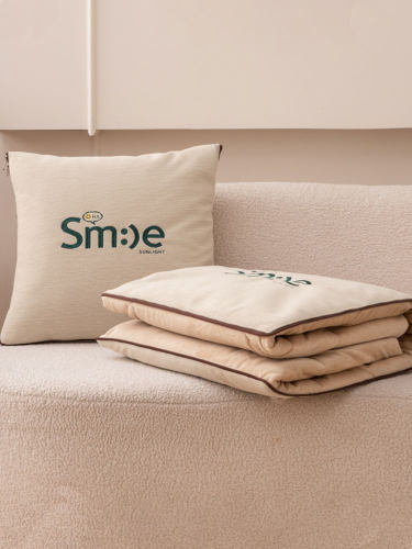 抱枕被子两用二合一办公室午睡毛毯子车载车用靠枕汽车上午休枕头