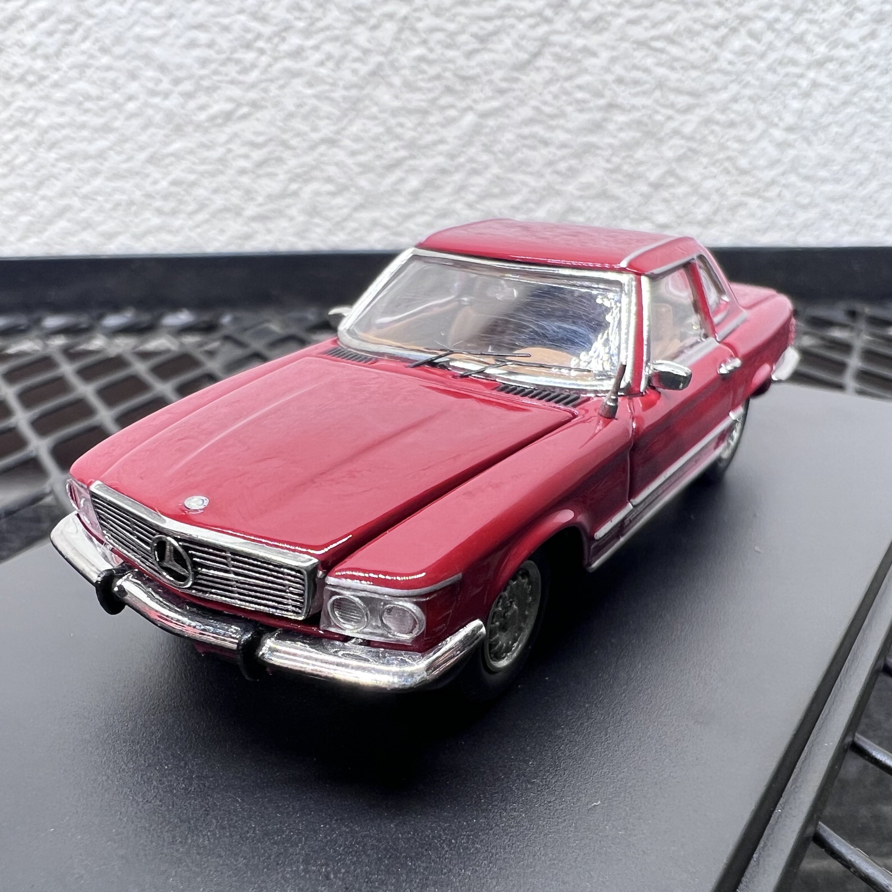 1:64奔驰1973款benz 450sl经典老式跑车汽车模型摆件