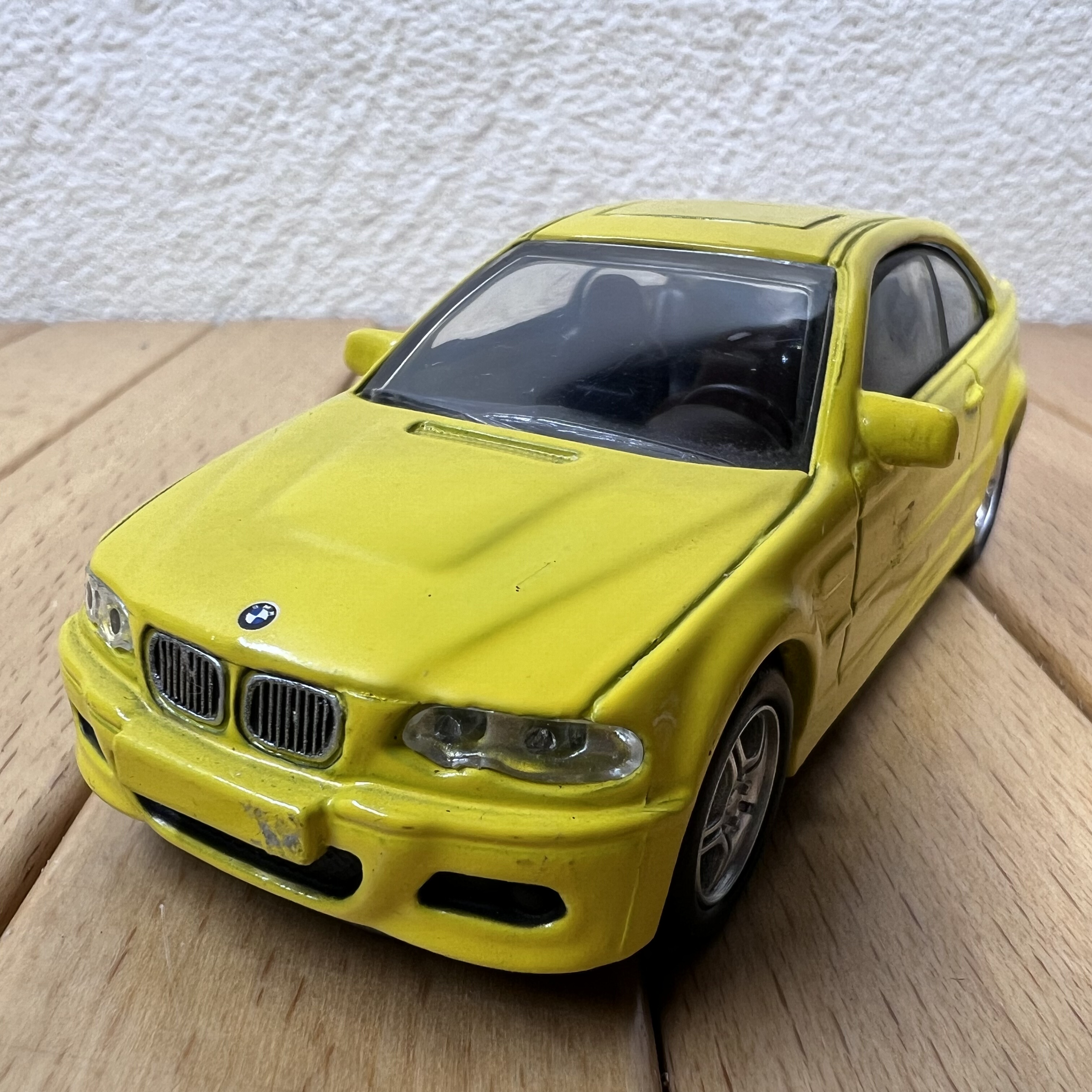 1:43宝马M3汽车合金模型摆件 宝马跑车模型场景摆设