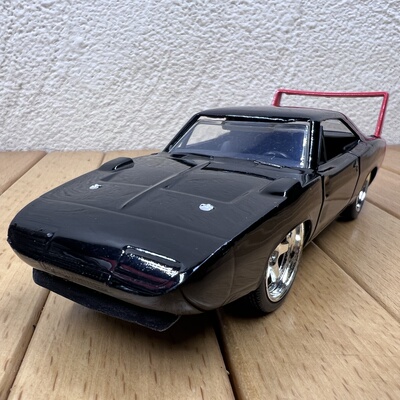 1:32道奇1969款战马戴通纳汽车合金模型摆件 美式肌肉车模型摆设