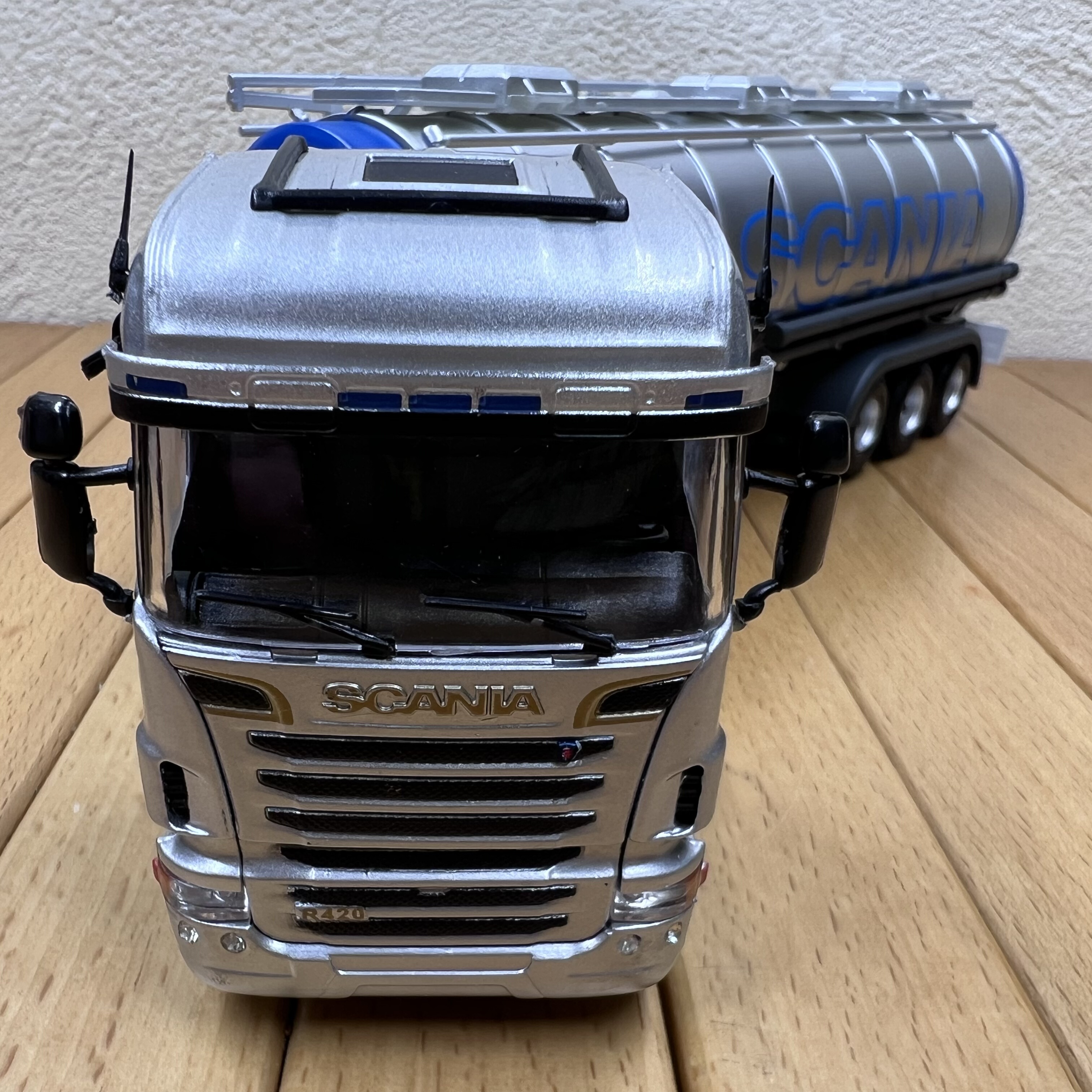 1:50斯堪尼亚R420牵引车合金汽车模型摆件壳牌油罐车模型场景摆设