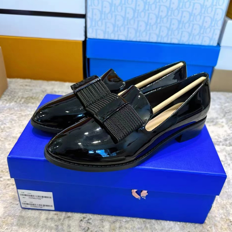欧美SW早春季新款JK制服鞋真皮粗跟蝴蝶结漆皮女单鞋小皮鞋女乐福