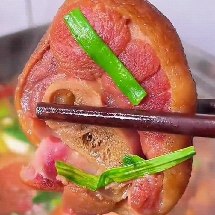 腊猪蹄烟熏腊蹄子传统土家风味