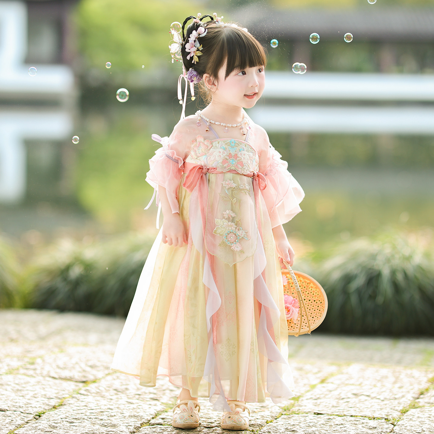 汉服女童2026夏季薄款儿童古风仙气飘逸连衣裙女孩国风绝美公主裙图片