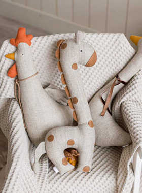 ins新款纯棉公鸡公仔 棉质兔子玩偶 宝宝长颈鹿安抚布偶 企鹅玩偶