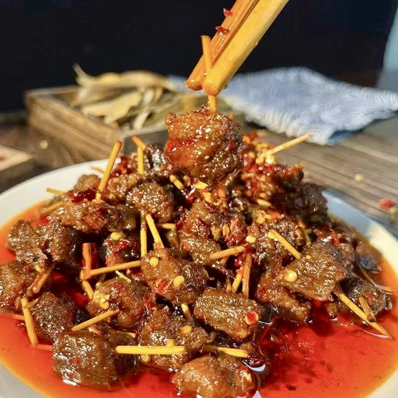 馋三疯牙签牛肉湖南特产香辣牛肉熟食卤味零食小吃休闲食品