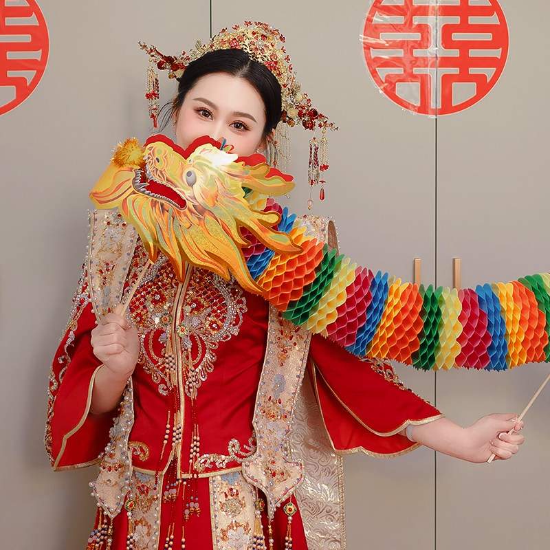 速发中国风结婚接亲道具剪新舞娘拍照纸龙堵门小彩龙晨袍秀禾跟拍
