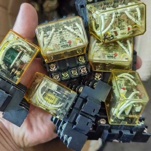 议价RH4B-UL DC24V继电器10A 大14脚