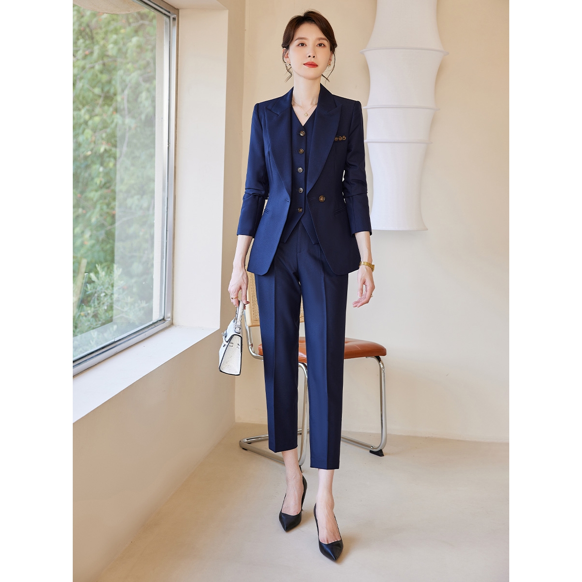 诗璐雅西装套装女2025秋冬新款长袖职业装干练职场通勤马甲三件套