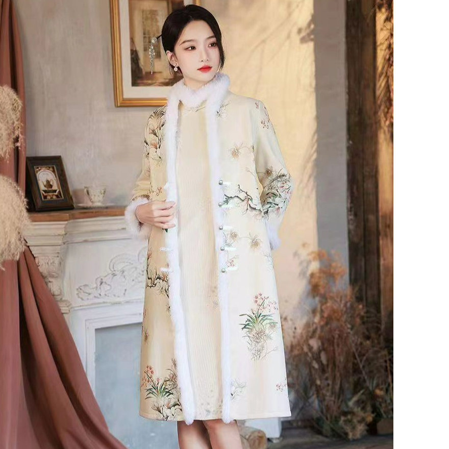 加厚加绒中长款旗袍外套女冬季新款时尚改良年轻女士保暖外披外套