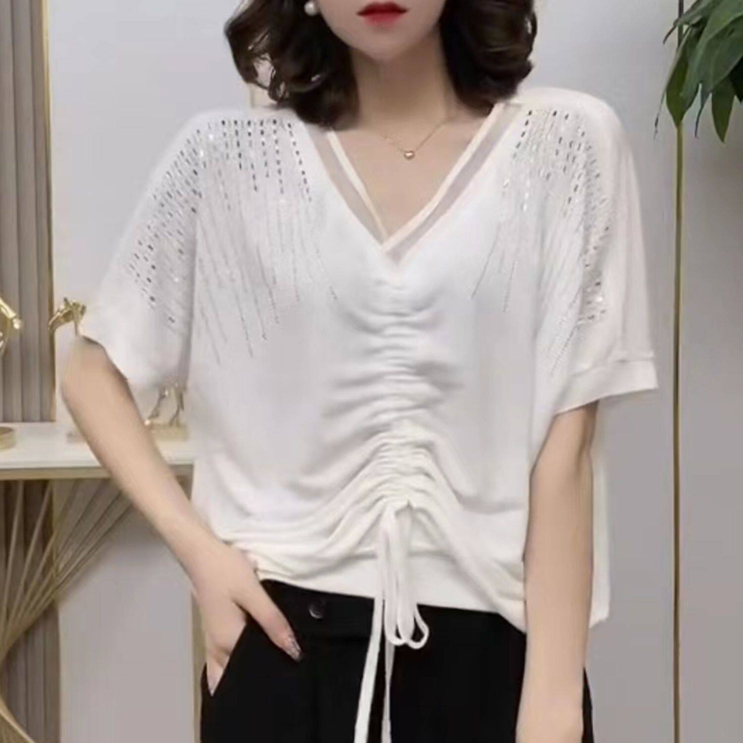 夏季设计感蝙蝠袖烫钻V领T恤衫女大码宽松时尚网纱气质显瘦上衣