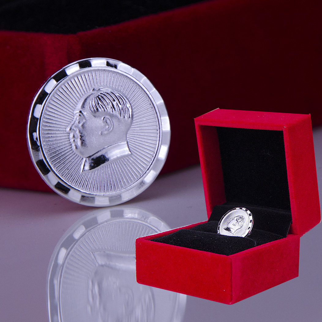 毛主席纪念像章 佩戴胸章男女服装配足银饰品 毛泽东头像足银商务