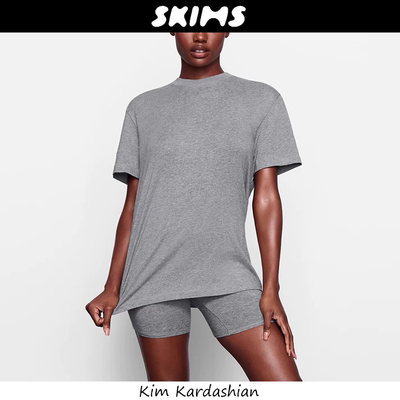 Skims短袖卡戴珊宽松落肩圆领T恤