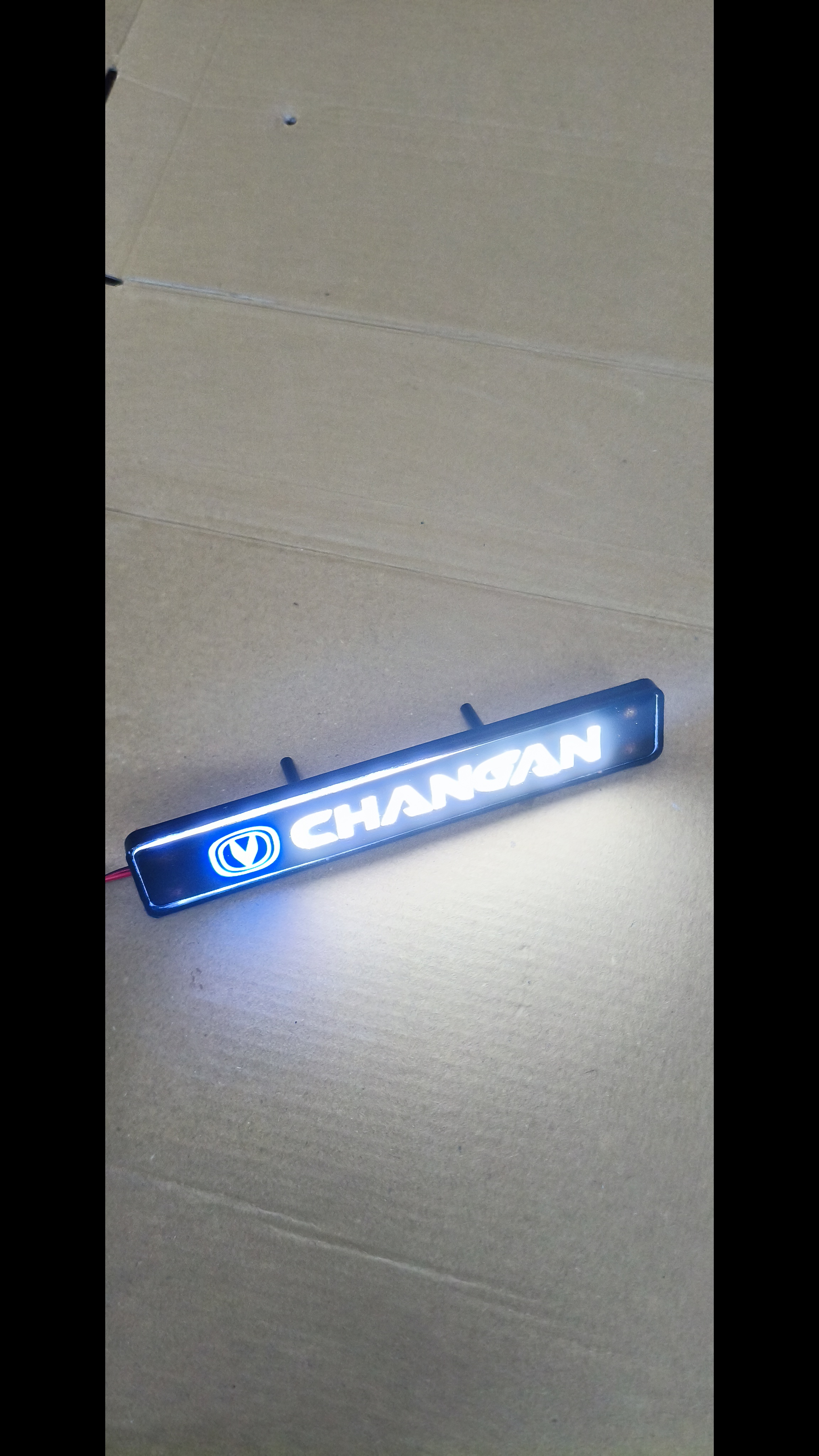 长安汽车中网LED发光车标灯中网栅栏DIY改装氛围灯