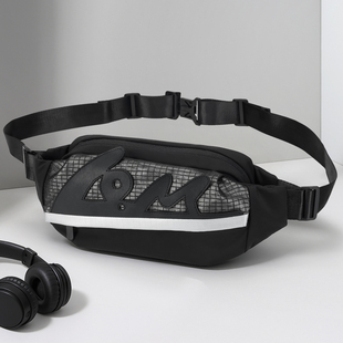 L＆M机能斜挎包男士外出便携包潮流百搭胸包休闲通勤包斜肩背包