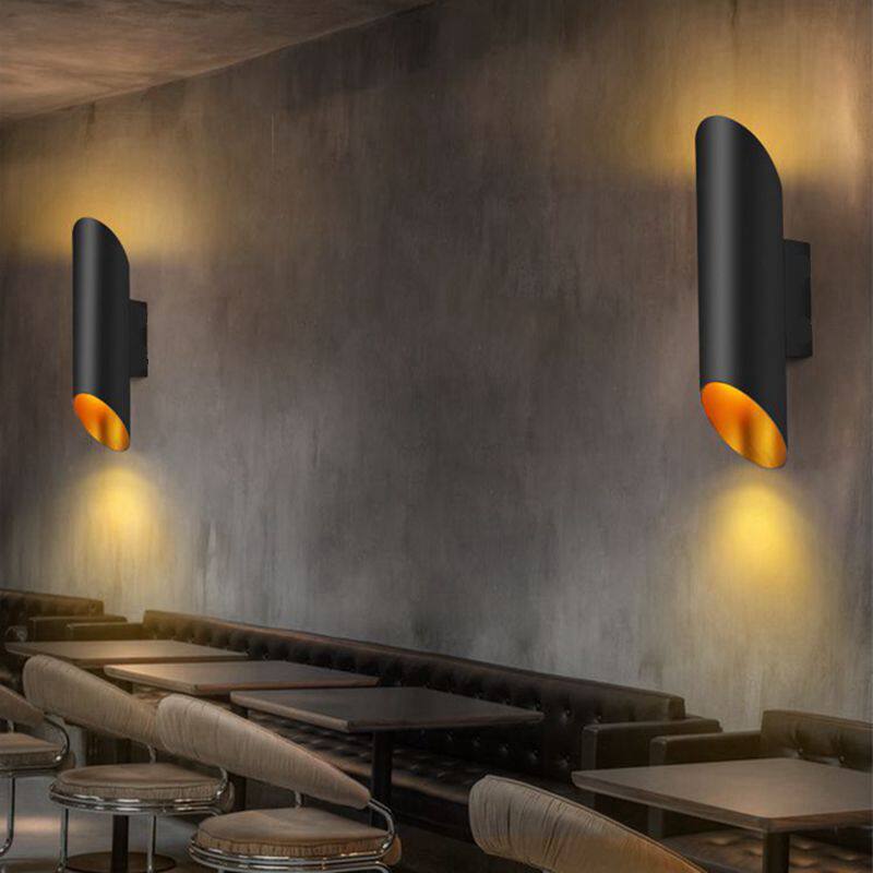 포스트모던 경사 컷 알루미늄 튜브 통 심플한 북유럽 개성 침실 레스토랑 복도 계단 통로 엔지니어링 벽 램프