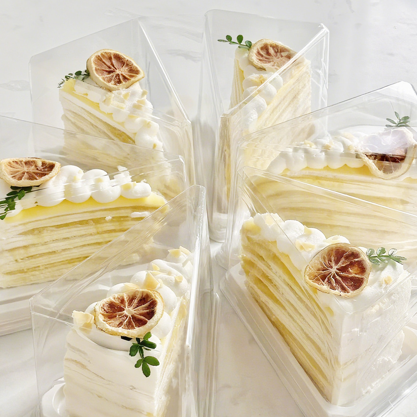 三角形8寸蛋糕切件包装盒慕斯榴莲千层切块透明防雾带叉打包盒子