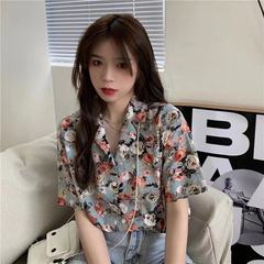 Summer design niche Short Sleeve Chiffon shirt collar floral top retro Hong Kong Style loose shirt women's fashion