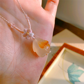 撒娇小兔天然蜜糖玉髓小兔挂坠玉佩 国潮文创玉石饰品项链爬爬兔