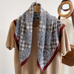 黑白色70CM系脖格子丝巾小方巾女夏季薄款围巾领巾系脖头巾搭西装