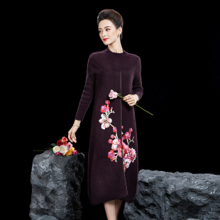 狐狸绒毛衣连衣裙绣花半高领针织大码 羊毛长裙外套 加厚刺绣中长款