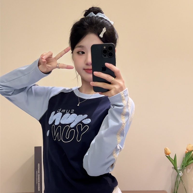 植绒字母刺绣蕾丝插肩长袖t恤打底衫女2026新款拼色短修身款上衣