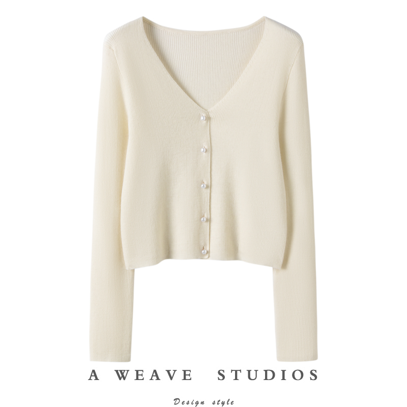 羊绒开衫绒暖斯特气质