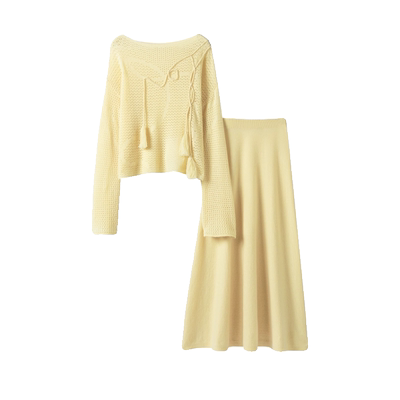 鹅黄色镂空流苏提花阔袖一字肩