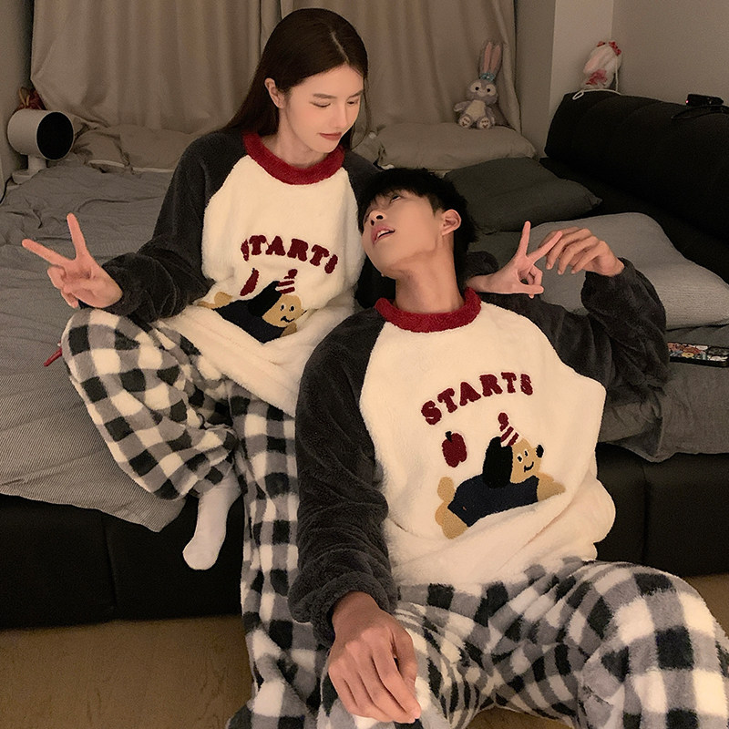 情侣睡衣女秋冬季2025年新款珊瑚绒加厚一男一女法兰绒家居服套装