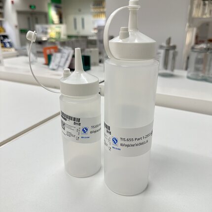 IKEA宜家格里绨德挤瓶白色透明330ml厨房油瓶醋瓶酱油瓶番茄酱瓶