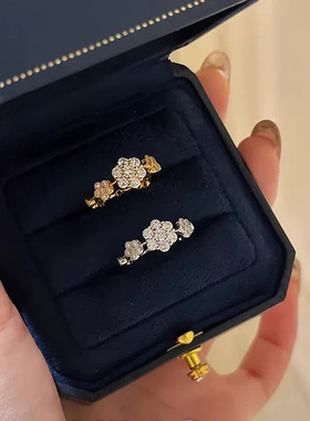 隆隆金珠宝新款S925银五花排戒多面佩戴花朵造型奢侈风珠宝感排戒