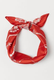 新款 秋季 柔软垂坠梭织印花围巾 发带 HM0784205 H＆M 丝巾 女装