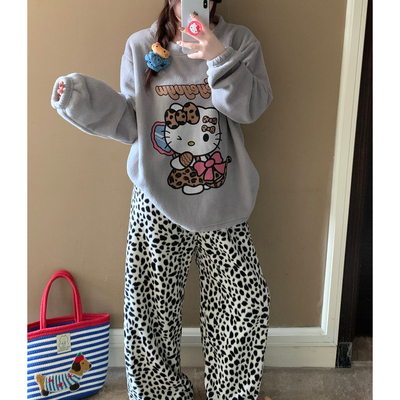 豹纹睡衣女冬珊瑚绒加厚保暖套装