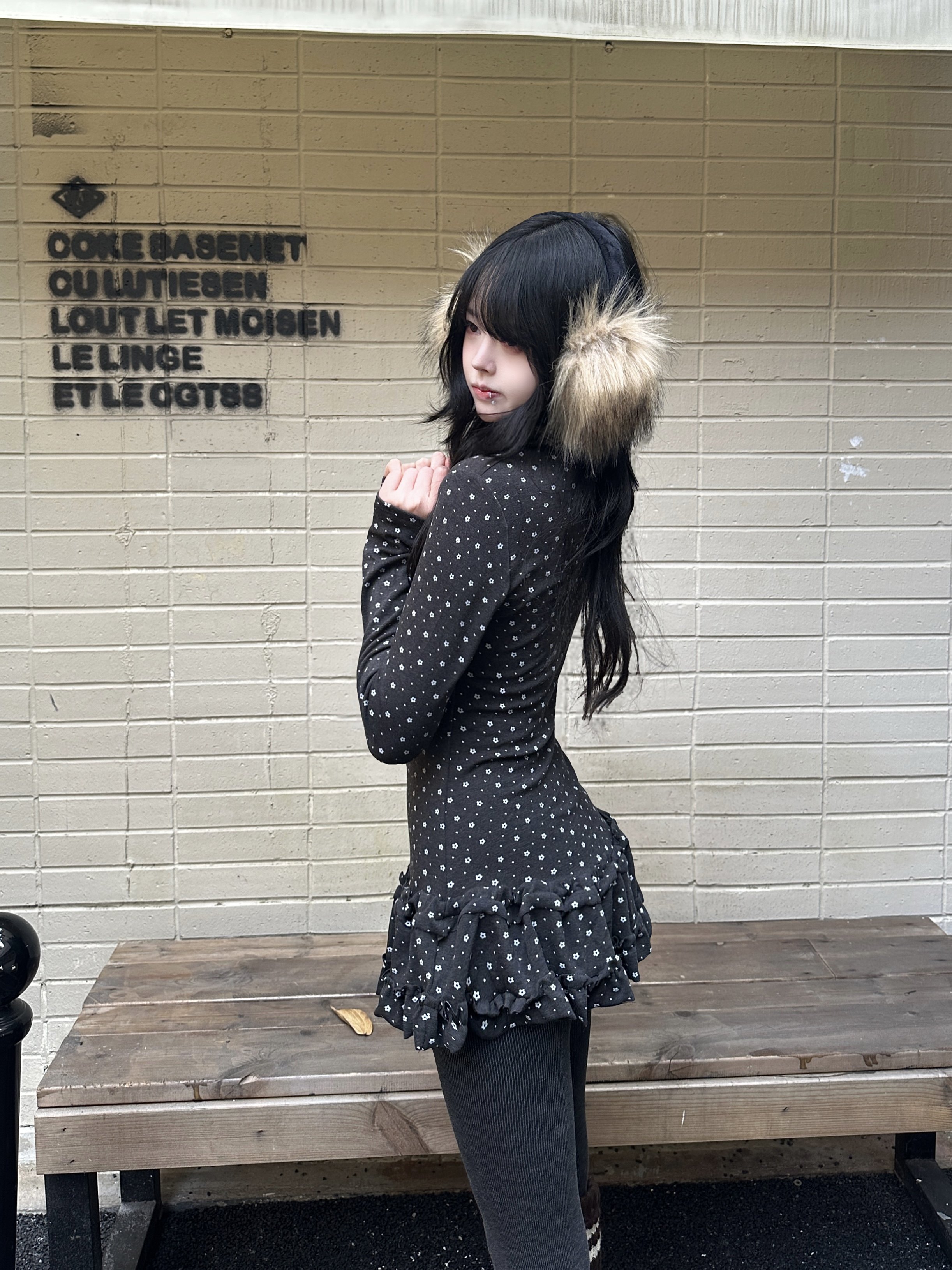 咖喱人美式复古碎花裙摆叠穿长袖t恤女2025秋冬新款百搭休闲上衣