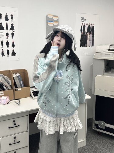 咖喱人春季波点卡通印花宅萌可爱高领卫衣外套插肩休闲宽松上衣