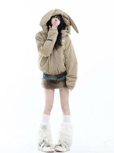 咖喱人美式复古设计感兔耳朵连帽外套可爱毛绒内里宽松短款棉衣潮