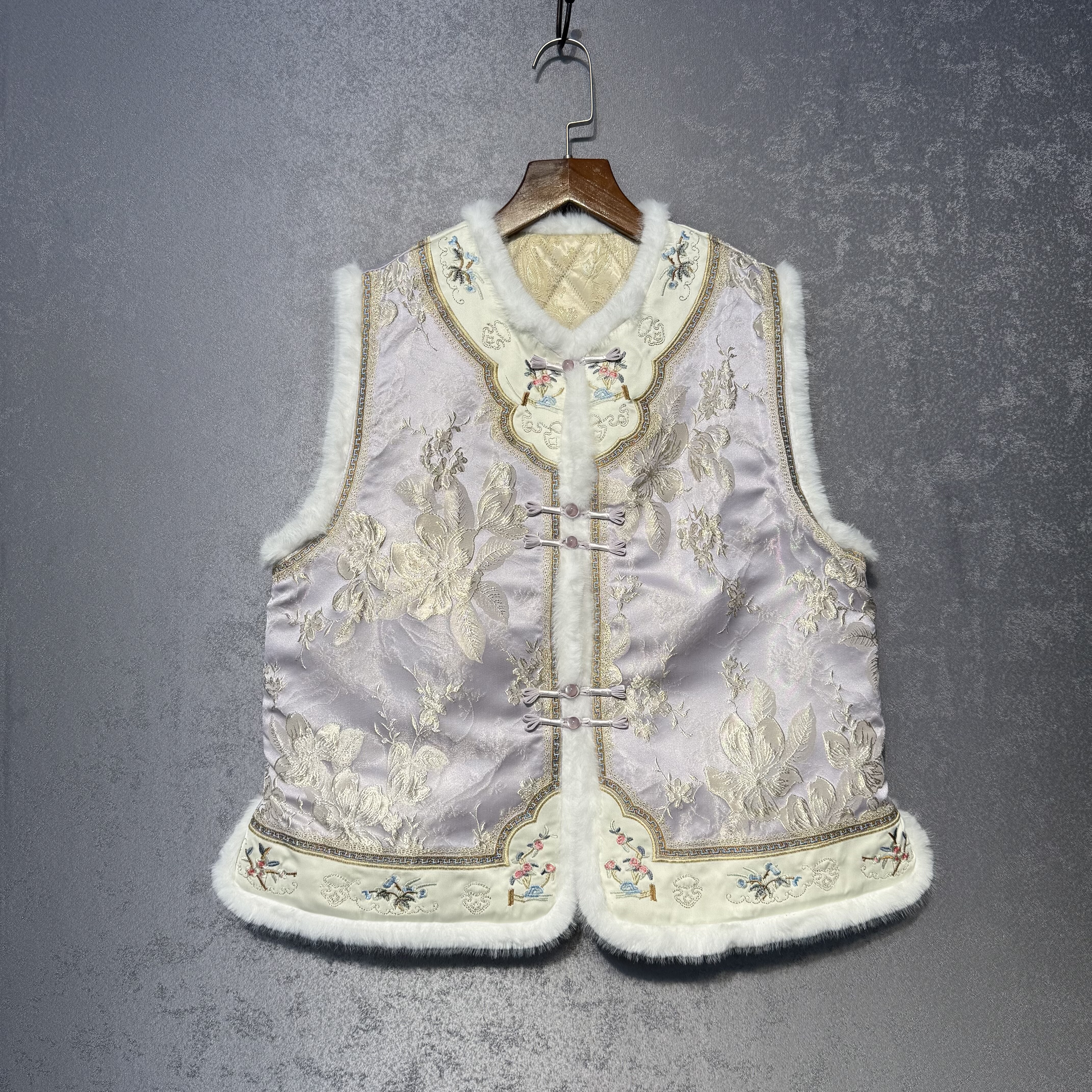 新中式国风加棉毛毛马夹2025冬季新款重工刺绣真丝提花双面穿马甲