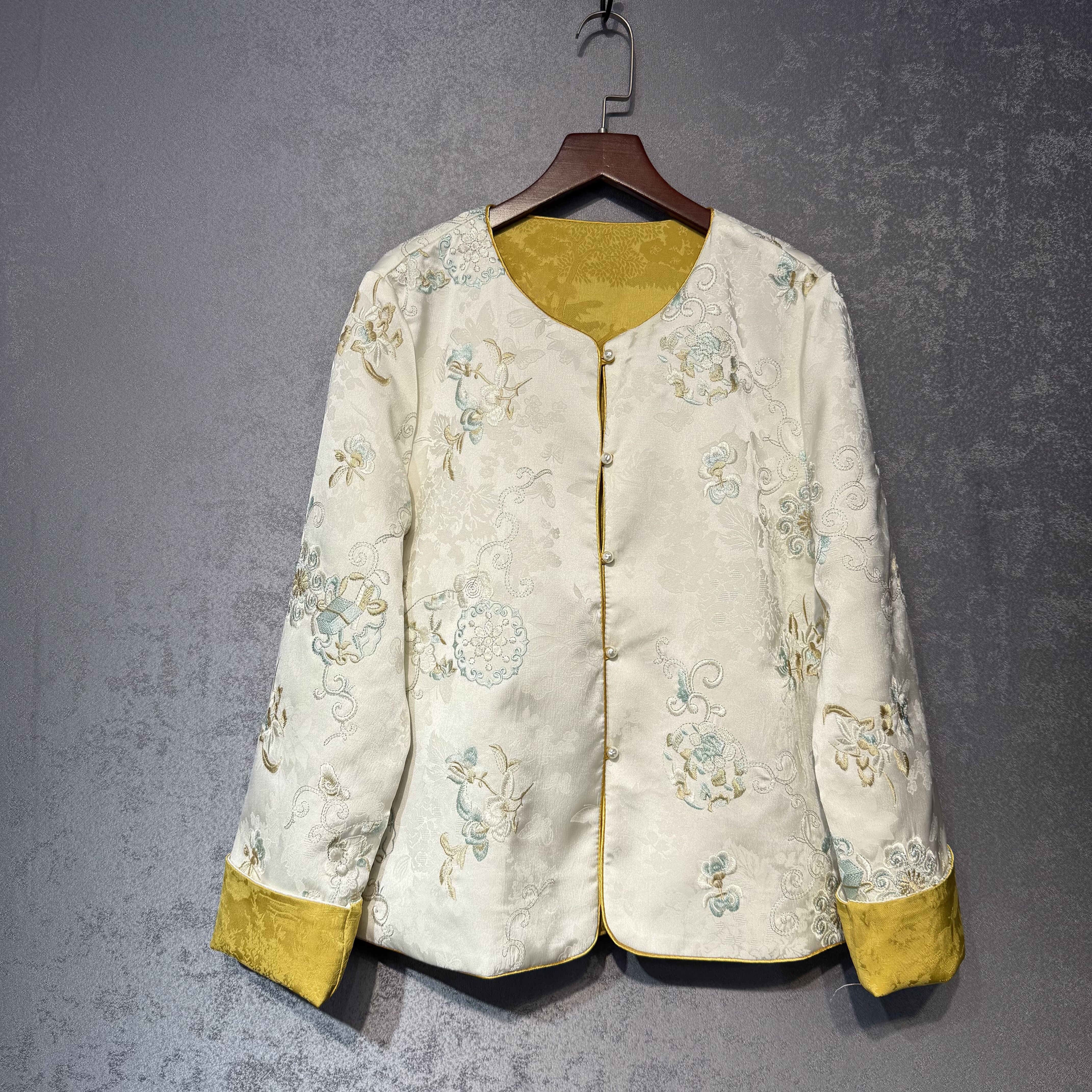 新中式国风两面两穿重工刺绣提花圆领外套2025秋款精致百搭上衣女