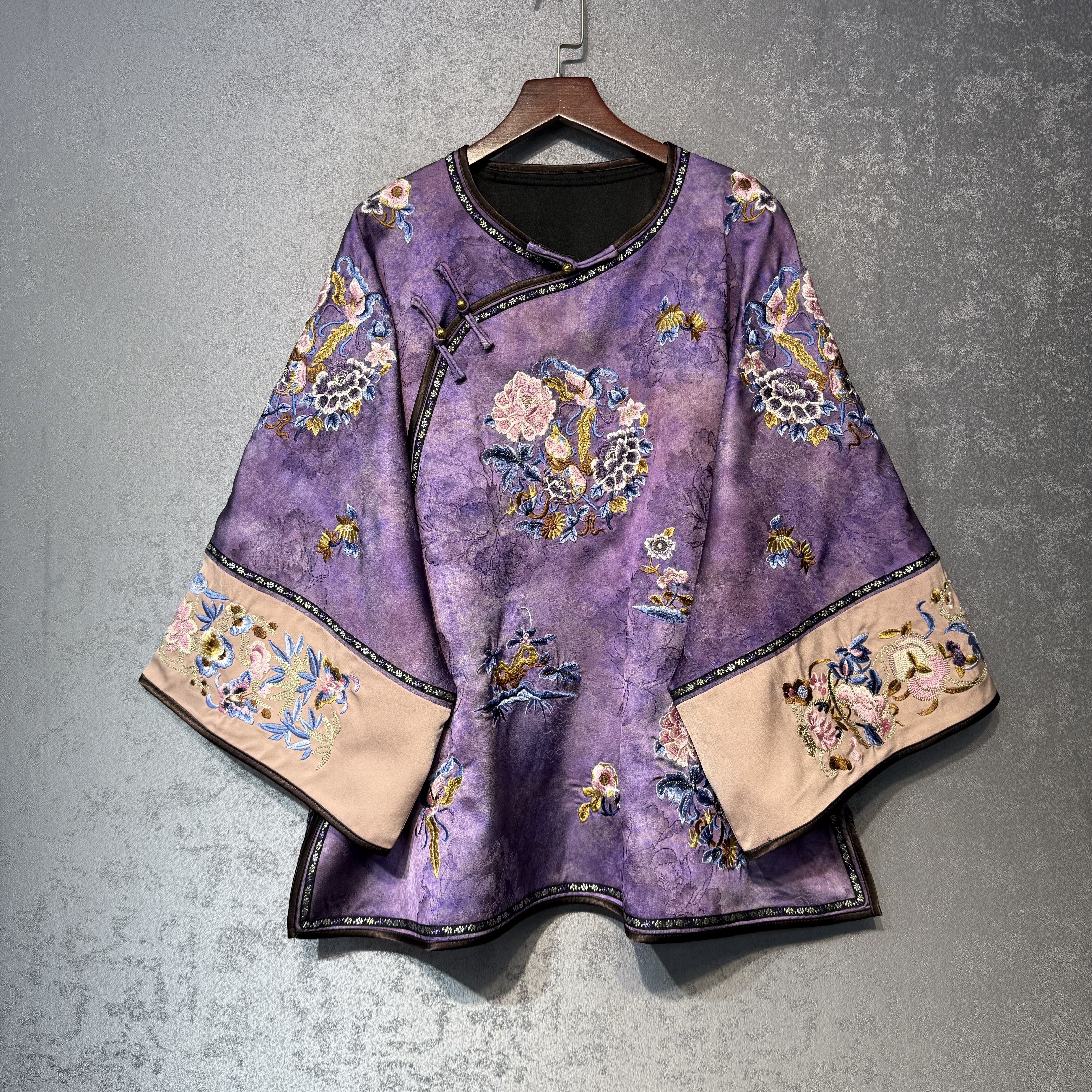 新中式国风重工刺绣盘扣清汉服女2025秋季新款斜襟唐装格格服外套