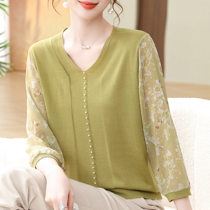 中年妈妈春装洋气V领针织纱袖小衫中老年女春夏薄款T恤打底衫上衣