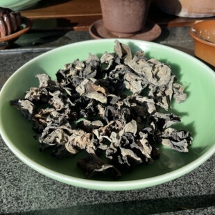 大兴安岭纯野生黑木耳250g木耳滑嫩有木香