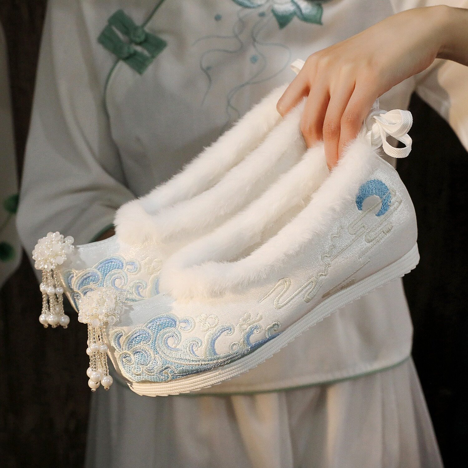 古风汉服鞋冬季加绒学生古装鞋女