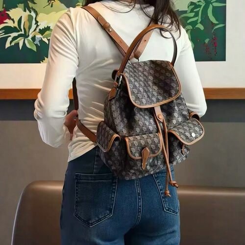 迪桑娜新款老花双肩包女复古百搭大容量旅行背包手提抽带设计简约