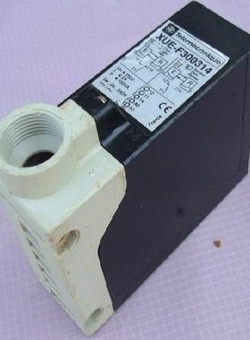 进口 正品 施耐德 XUE-F300314  光电开关 传感器